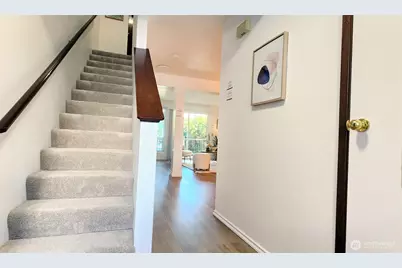 12517 SE 30th Street, Bellevue, WA 98005 - Photo 15