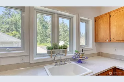 32010 71st Avenue Ct E, Eatonville, WA 98328 - Photo 19