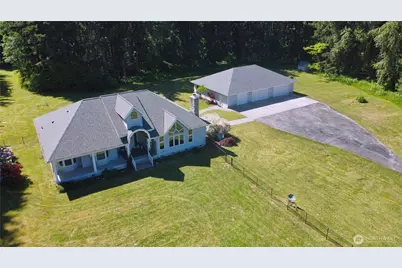 32010 71st Avenue Ct E, Eatonville, WA 98328 - Photo 3