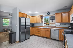 3609 Malland Ct, Anacortes, WA 98221 - Photo 5