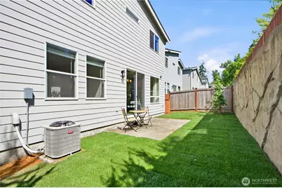 22615 69th Place W, Mountlake Terrace, WA 98043 - Photo 33