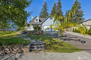 7402 Vandermark Rd E, Bonney Lake, WA 98391 - Photo 3