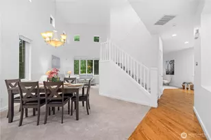 22526 SE 12th Pl, Sammamish, WA 98075 - Photo 3