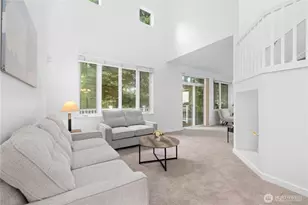 22526 SE 12th Pl, Sammamish, WA 98075 - Photo 7