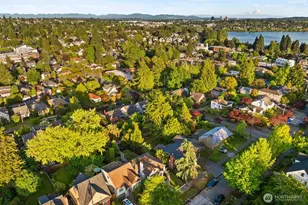 8216 Interlake Ave N, Seattle, WA 98103 - Photo 33
