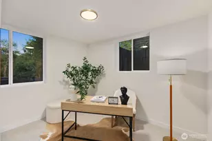 8216 Interlake Ave N, Seattle, WA 98103 - Photo 19