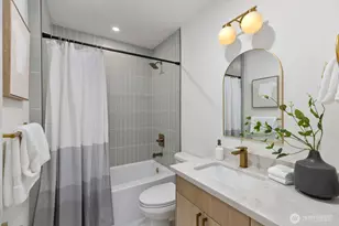 8216 Interlake Ave N, Seattle, WA 98103 - Photo 15