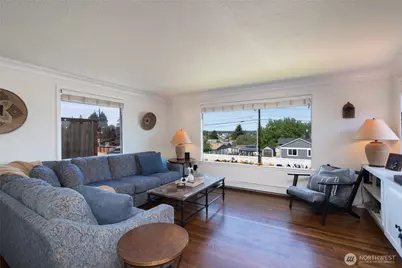 701 37th Street, Anacortes, WA 98221 - Photo 5