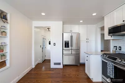 701 37th Street, Anacortes, WA 98221 - Photo 33