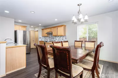 324 Kirkland Place SE, Renton, WA 98056 - Photo 7