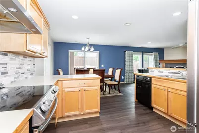 324 Kirkland Place SE, Renton, WA 98056 - Photo 9