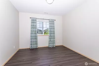 324 Kirkland Place SE, Renton, WA 98056 - Photo 15