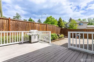324 Kirkland Pl SE, Renton, WA 98056 - Photo 25