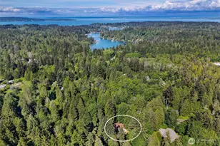 6955 NE Hidden Cove Rd, Bainbridge Island, WA 98110 - Photo 37