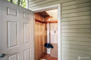 12530 Admiralty Way, Everett, WA 98204 - Photo 19