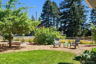 24026 54th Ave W, Mountlake Terrace, WA 98043 - Photo 3