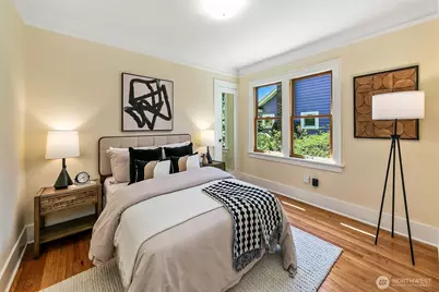 1002 NW 70th Street, Seattle, WA 98117 - Photo 17