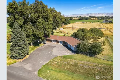 85327 Highway 339, Milton-Freewater, OR 97862 - Photo 3