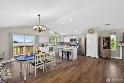 20312 Christie Place, Burlington, WA 98233 - Photo 13