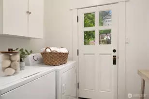 664 32nd Ave E, Seattle, WA 98112 - Photo 21