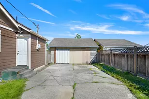 406 W Main St, Everson, WA 98247 - Photo 5