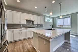 20819 9th Pl W, Lynnwood, WA 98036 - Photo 9