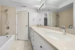 20005 NE 42nd St, Sammamish, WA 98074 - Photo 31