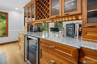 20005 NE 42nd Street, Sammamish, WA 98074 - Photo 15
