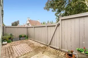 6711 S 239th Pl, Kent, WA 98032 - Photo 29