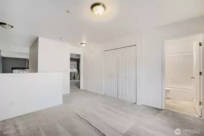 6711 S 239th Place #N102, Kent, WA 98032 - Photo 17