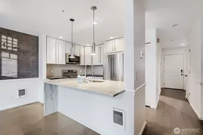 6711 S 239th Place #N102, Kent, WA 98032 - Photo 11