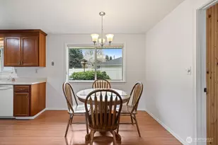 1127 12th Ave SE, Puyallup, WA 98372 - Photo 11