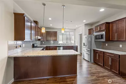 16611 48th Avenue W #F1, Edmonds, WA 98026 - Photo 5