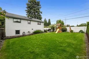 1305 SW Cambridge St, Seattle, WA 98106 - Photo 31