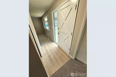 11319 107th Street SW, Tacoma, WA 98498 - Photo 5