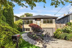 4306 29th Ave W, Seattle, WA 98199 - Photo 1