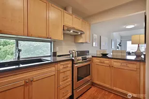 903 NE Lindsay St, Coupeville, WA 98239 - Photo 13
