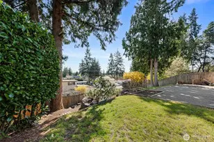 16127 SE 5th St, Bellevue, WA 98008 - Photo 23