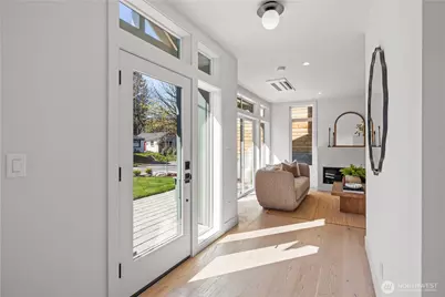3026 NE 95th Street, Seattle, WA 98115 - Photo 9