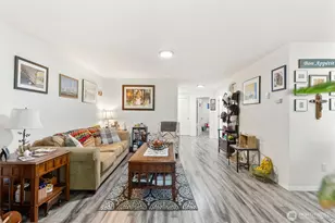 9010 236th St SW, Edmonds, WA 98026 - Photo 5