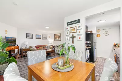 9010 236th Street SW, Edmonds, WA 98026 - Photo 11