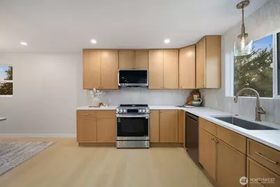 3209 NE 98th Street, Seattle, WA 98115 - Photo 7