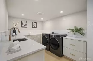 3209 NE 98th St, Seattle, WA 98115 - Photo 25