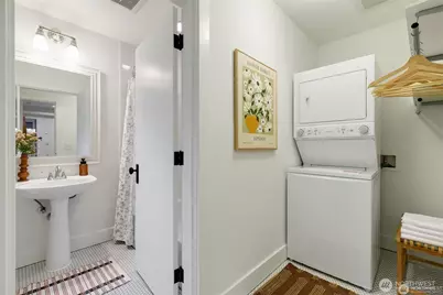 117 John Street #9, Seattle, WA 98109 - Photo 15