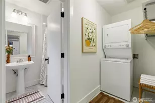 117 John St, Seattle, WA 98109 - Photo 15