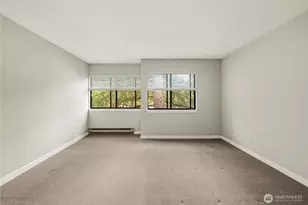 1300 Bellevue Way NE, Bellevue, WA 98004 - Photo 21