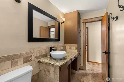 555 15th Street NE, East Wenatchee, WA 98802 - Photo 17