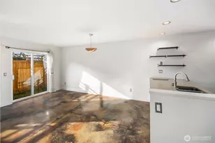 112 22nd Ave, Seattle, WA 98122 - Photo 7