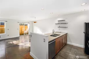 112 22nd Ave, Seattle, WA 98122 - Photo 13