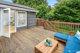 7538 23rd Ave NE, Seattle, WA 98115 - Photo 17